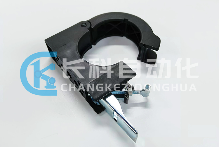 庫(kù)卡管線(xiàn)包卡箍00-105-812